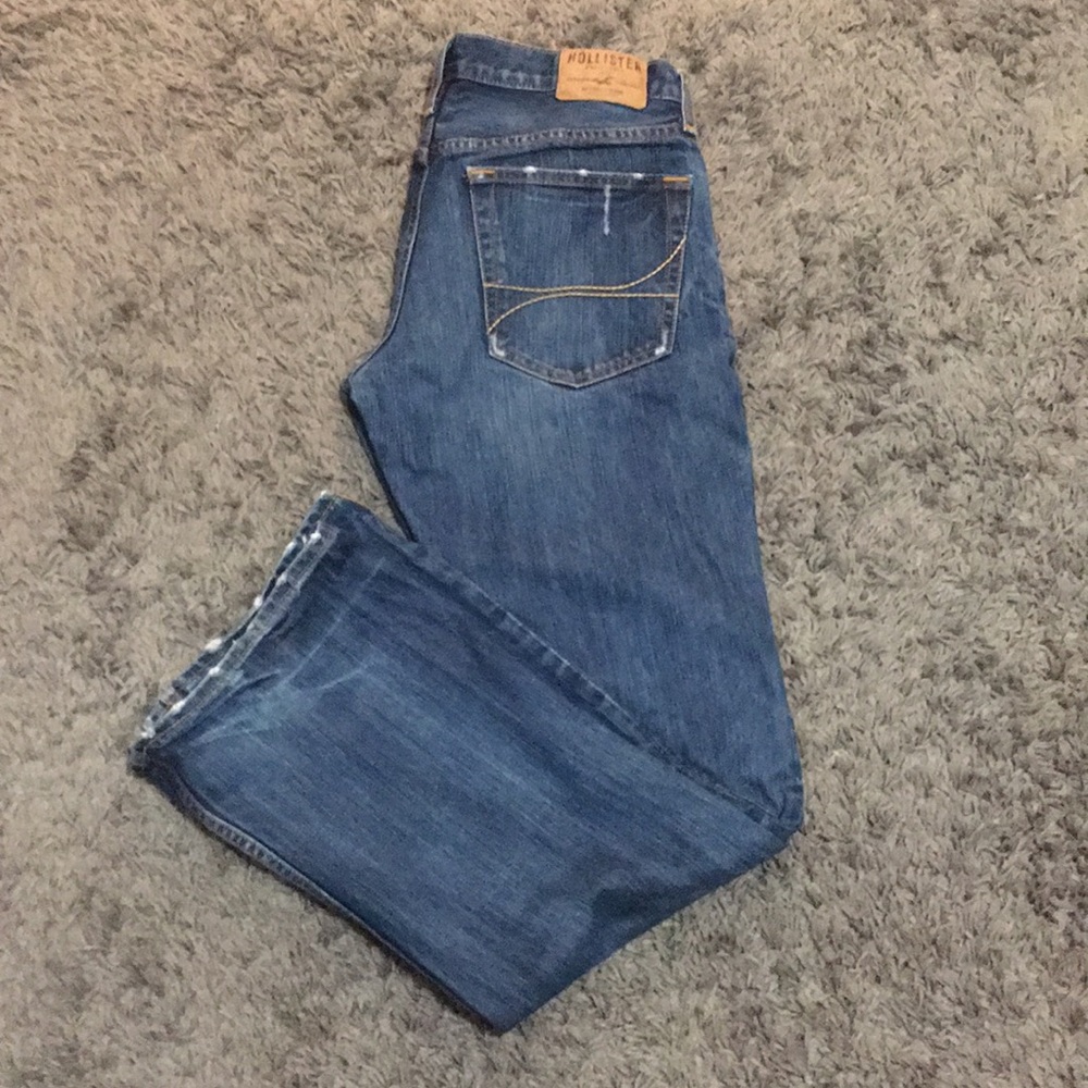 Hollister “Boomer” Low Rose Slim Bootcut Jeans